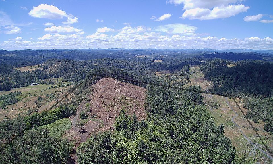 Ariel view looking west