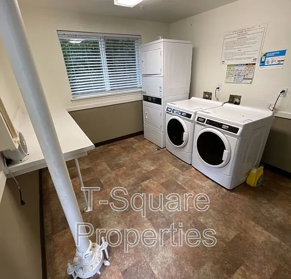 7041 S 116th Pl #206 — Photo 13