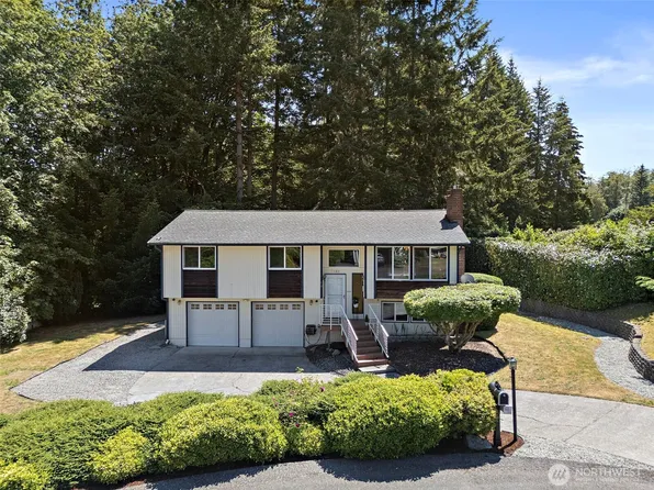 3981 Coronet Place SE, Port Orchard, WA 98366