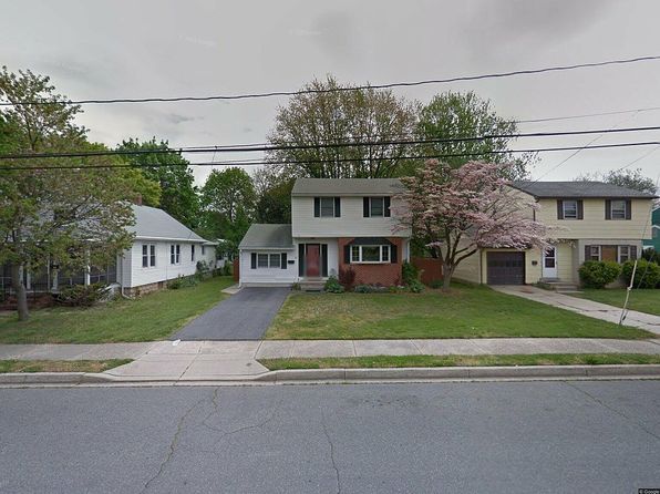 841 S Bradford St
