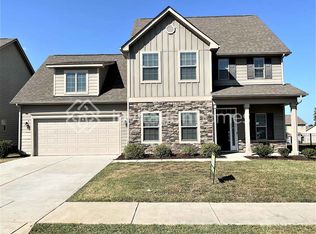 5381 Roberta Crossing Dr, Concord, NC 28027