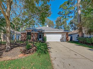18 Wintergrass Pl, Spring, TX 77382