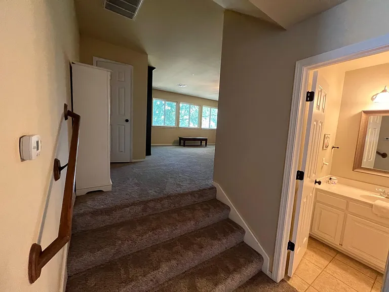 1805 E Jacksonville St — Photo 42