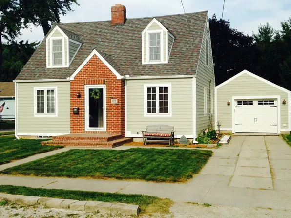 106 N Madison St, Delta, OH 43515