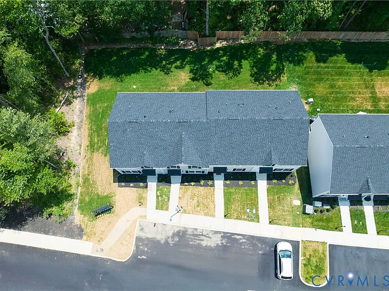 1121 Canterbury Ridge Rd — Photo 45