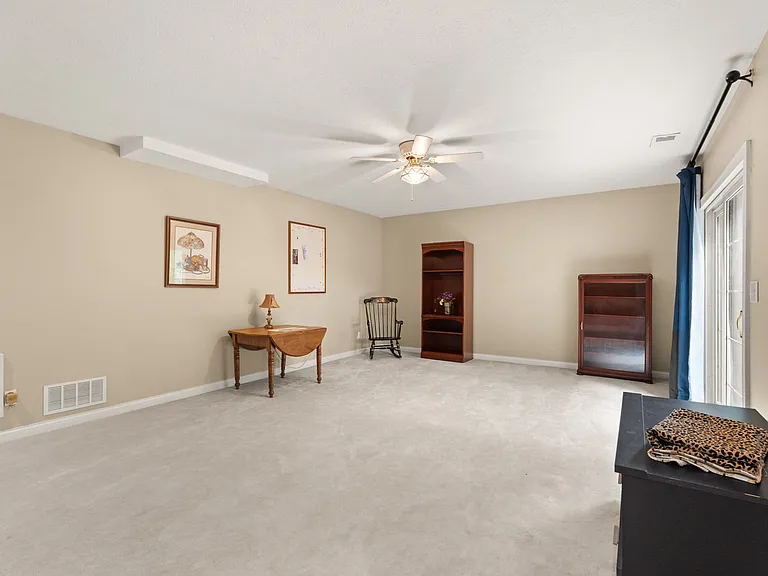 Mallet Hill Dr — Photo 13