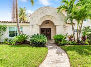 12515 Palm Rd, North Miami, FL 33181