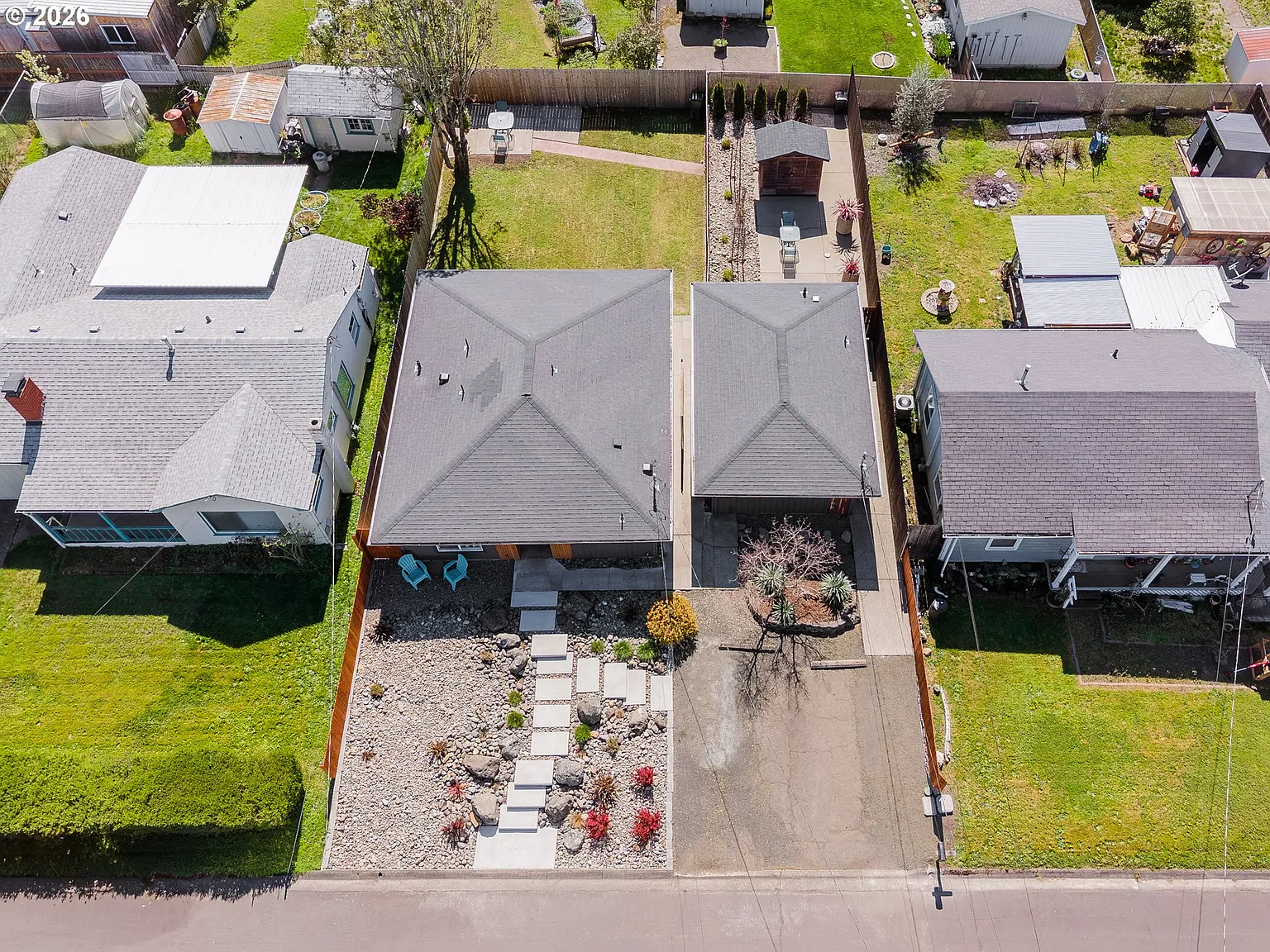 2767 W Langenberg Ave photo 1