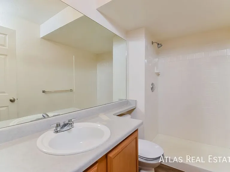 5187 Fennel Dr — Photo 10