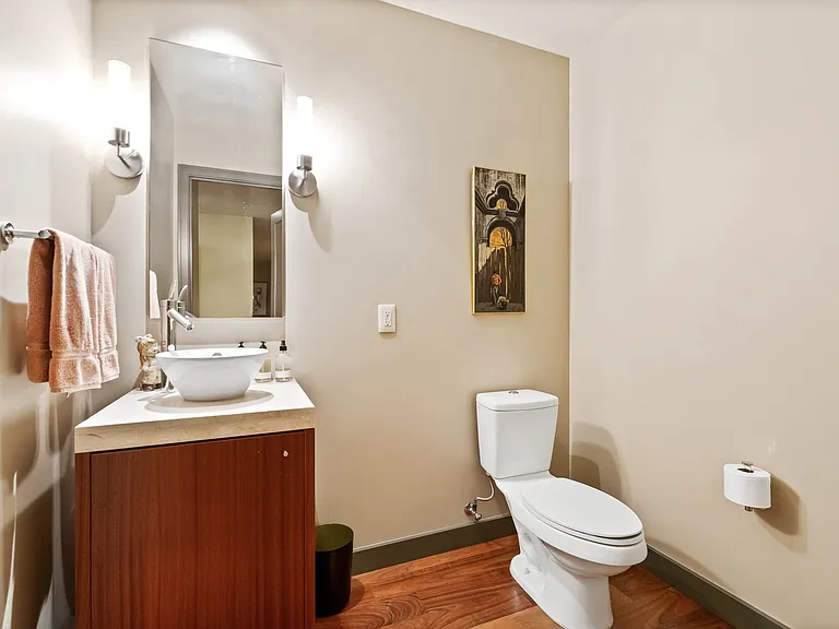 841 S Gaines St #305 — Photo 26