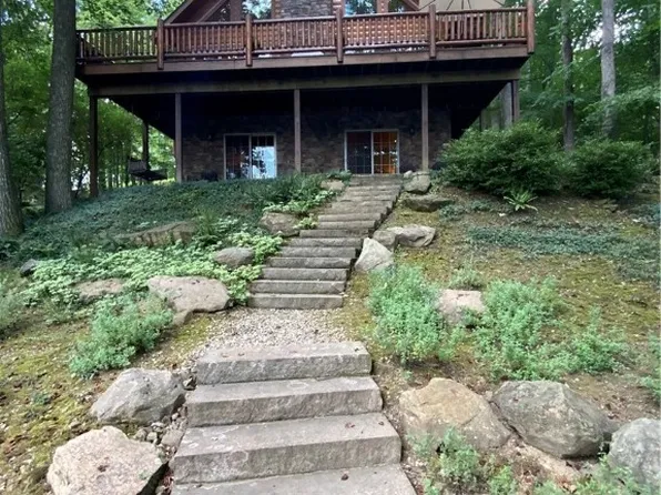 2154 W Buckhorn Dr #496, Millersburg, OH 44654