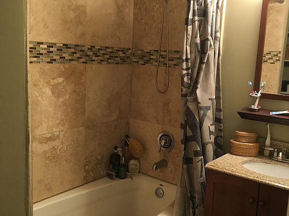 4th image of 3055 S Bonfield St APT 1