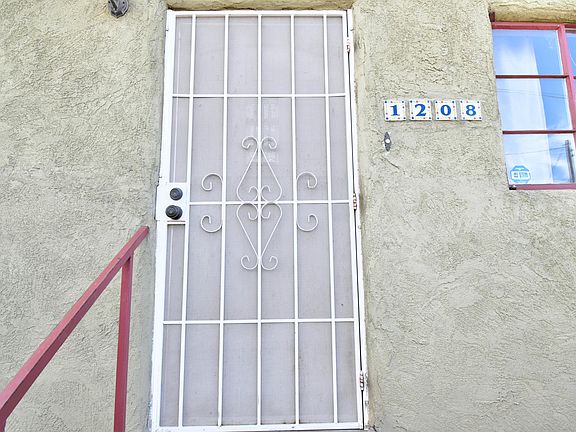 3rd image of 1208 Granite Ave NW