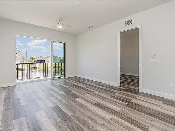3rd image of 615 Cultural Park Blvd #4