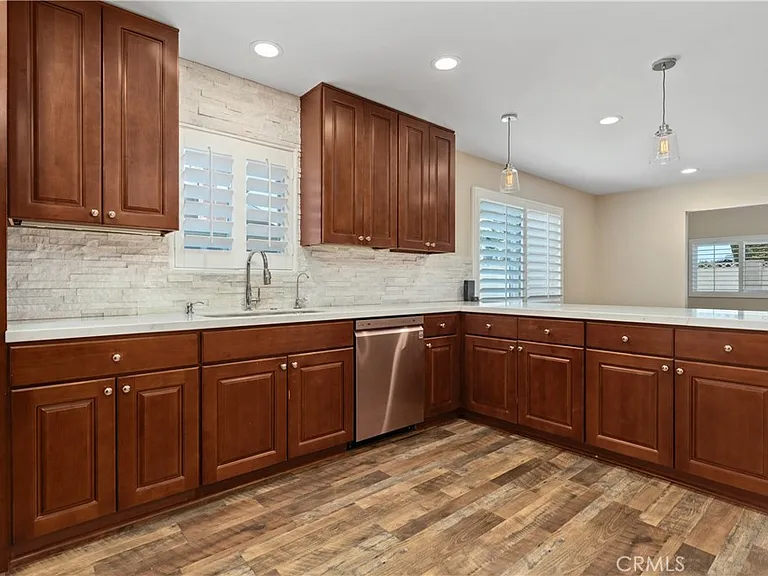 11792 Winton St — Photo 10