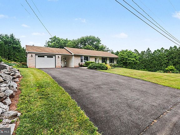 2nd image of 535 Big Spring Rd