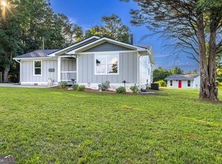 257 Kelly Farm Rd, Newnan, GA 30265