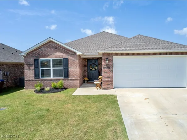 8028 Dogwood Dr, Fort Smith, AR 72916