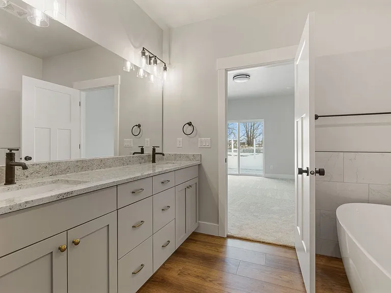 563 S Cutler Ave — Photo 22