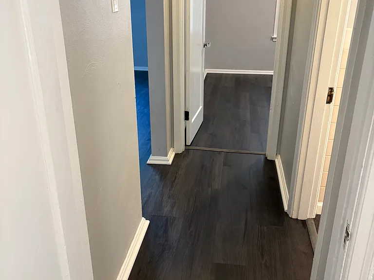 924 Curwood Dr — Photo 12