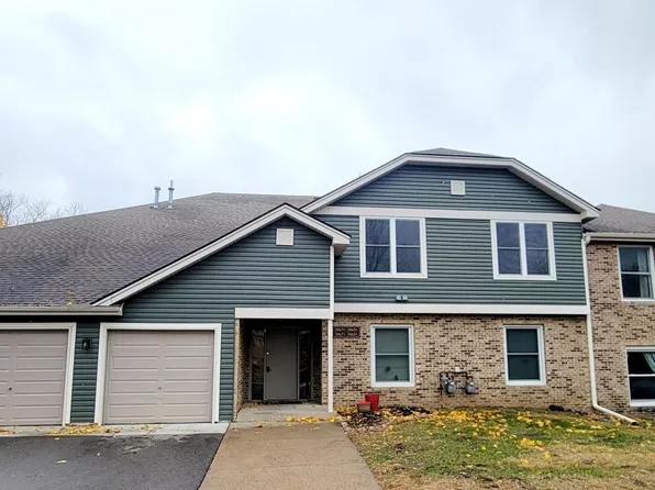 3865 Gold Point #B, Eagan, MN 55122