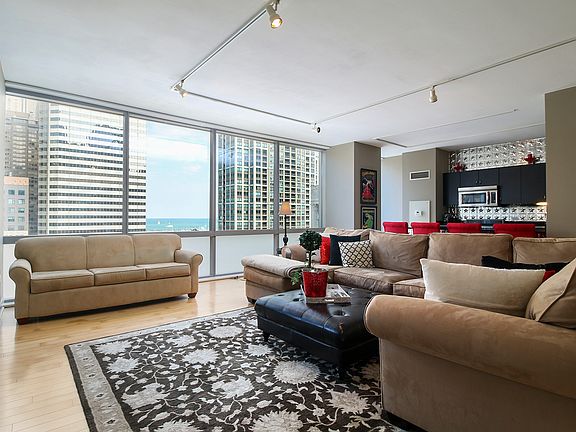 3rd image of 8 E Randolph St Unit 1201