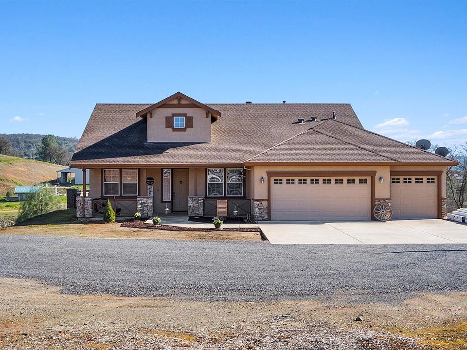 1st image of 82263 Steeplechase Dr