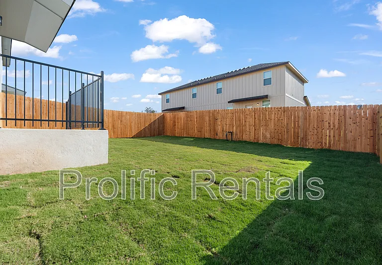 106 Levi Ct #1 — Photo 21