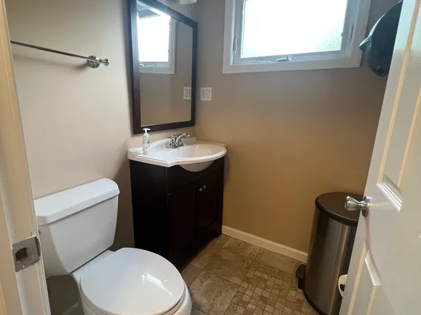 1023 Forest Hill Road image 10 of 12