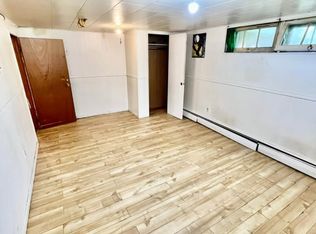 1003 Smythe St ROOM 2, Fredericton, NB E3B3H1