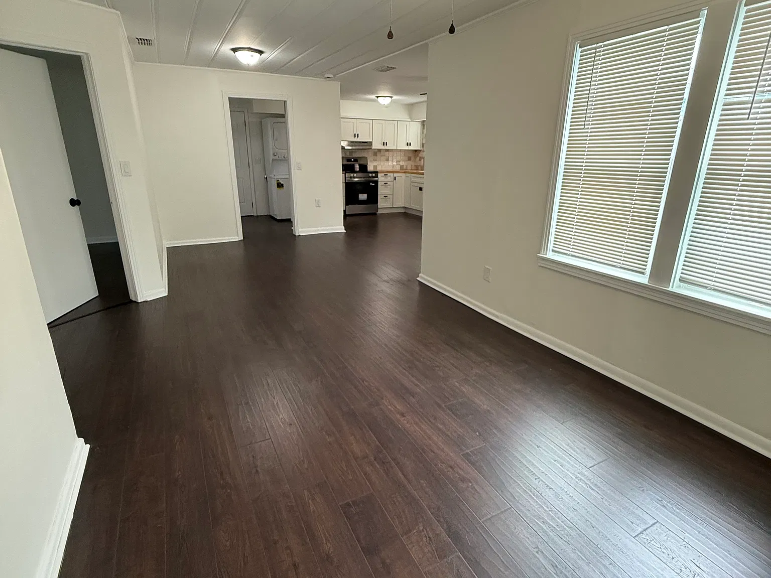 2 bed, 780 sqft, $1,950 — Photo 3