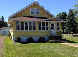 1004 Harrison St, Wakefield, MI 49968