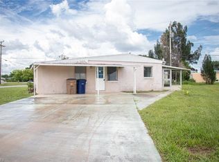 1102 Kanza Ct, Lehigh Acres, FL 33936