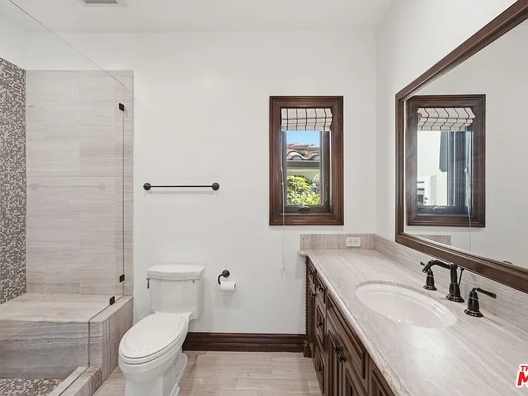 2108 San Ysidro Dr — Photo 28