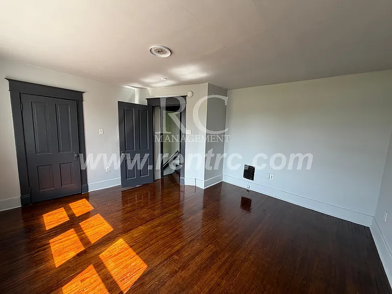 503 Franklin St — Photo 9