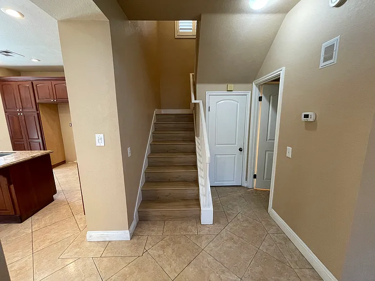 7832 Danner Ct — Photo 11