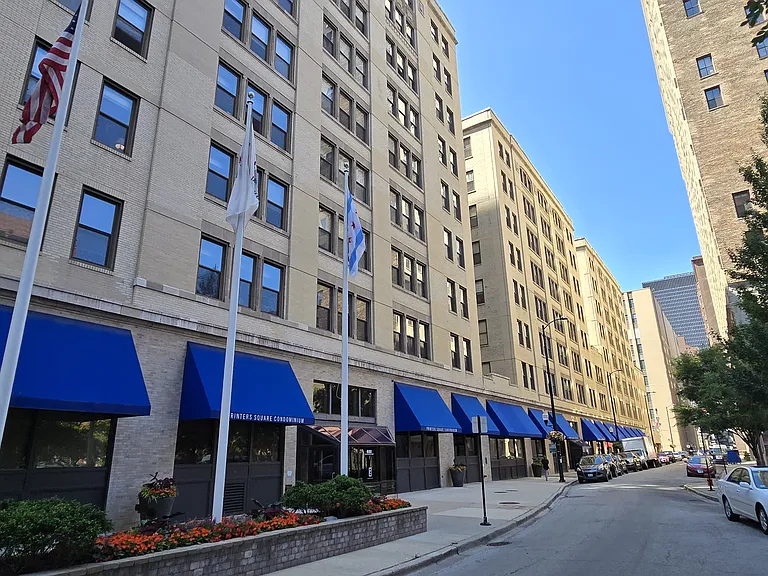 680 S Federal St #803 — Photo 12