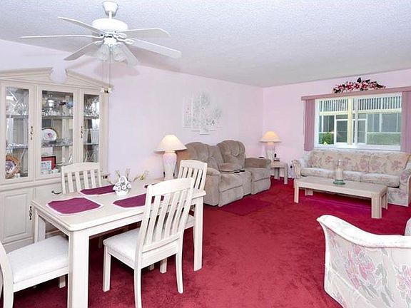 3rd image of 1330 Glen Oaks Dr E Unit 172D