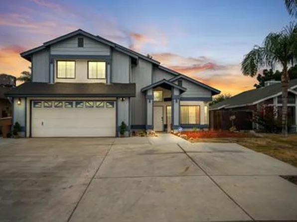 2308 Kelso Peak Ave, Bakersfield, CA 93304