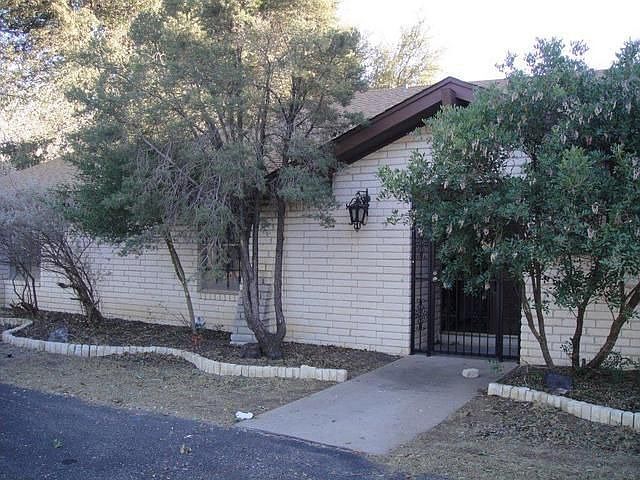 2nd image of 3117 Deering Dr
