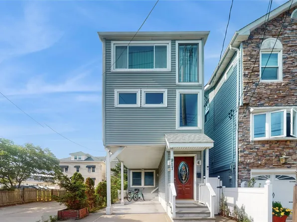 917 W Park Avenue, Long Beach, NY 11561