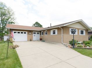 14741 Menard Ave, Oak Forest, IL 60452