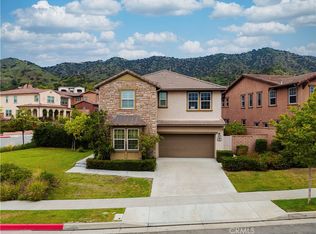 621 E Mandevilla Way, Azusa, CA 91702