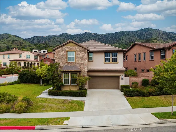 621 E Mandevilla Way, Azusa, CA 91702