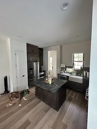1511 Grainger Ave — Photo 3