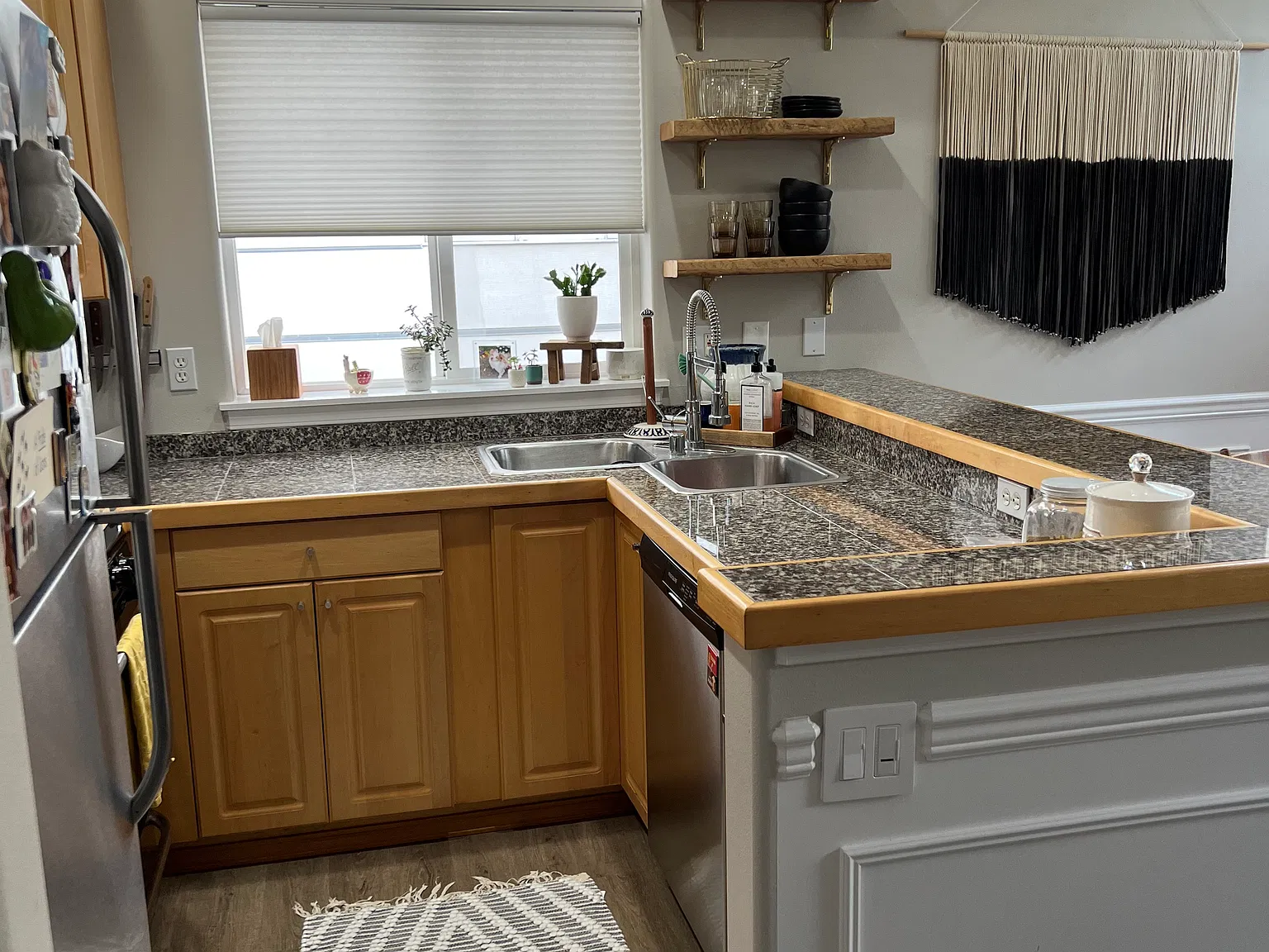 2 bed, 889 sqft, $3,750 — Photo 4