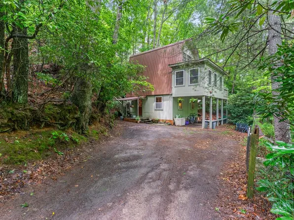 243 Hidden Trl, Franklin, NC 28734