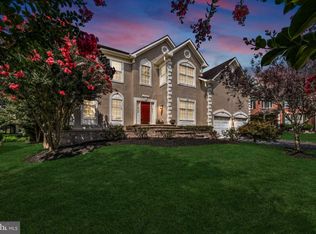 47426 Riverbank Forest Pl, Sterling, VA 20165