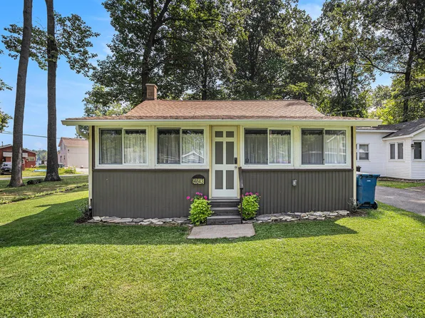 94643 Park Ave, Dowagiac, MI 49047