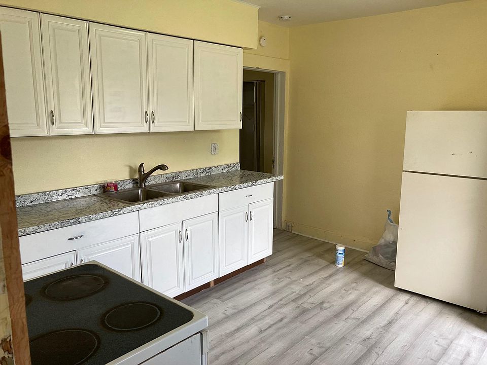 1st image of 1306 Holmes Ave #B